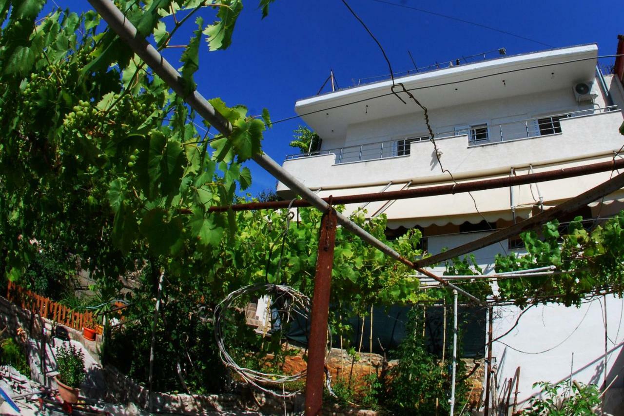 Rafail'S Apartment Saranda Dış mekan fotoğraf