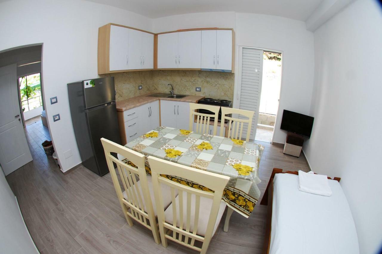 Rafail'S Apartment Saranda Dış mekan fotoğraf
