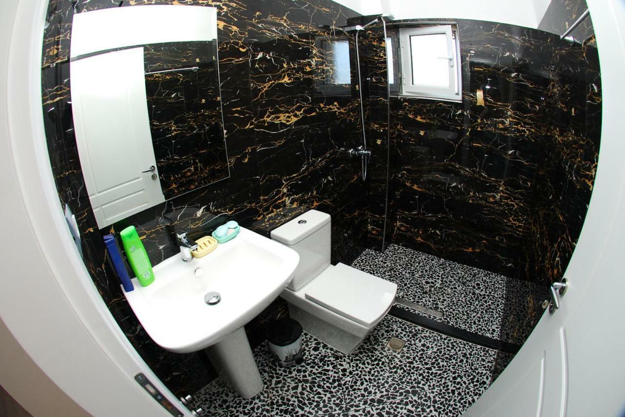 Rafail'S Apartment Saranda Dış mekan fotoğraf